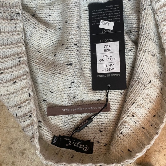 Papa made in Vancouver neutral cardigan - Picture 2 of 2